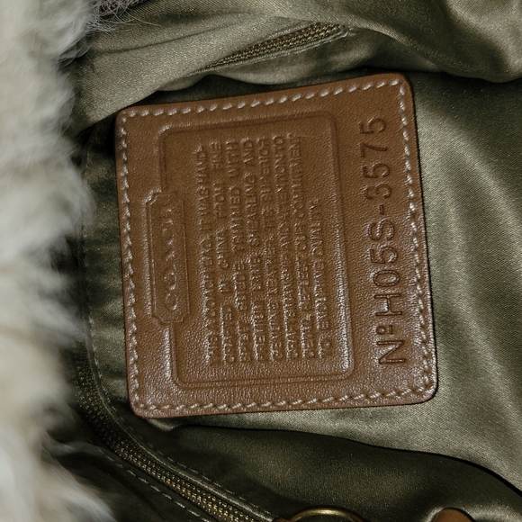 RARE Coach Lamb Shearling Bag (see my closet for matching wallet) - Picture 7 of 9